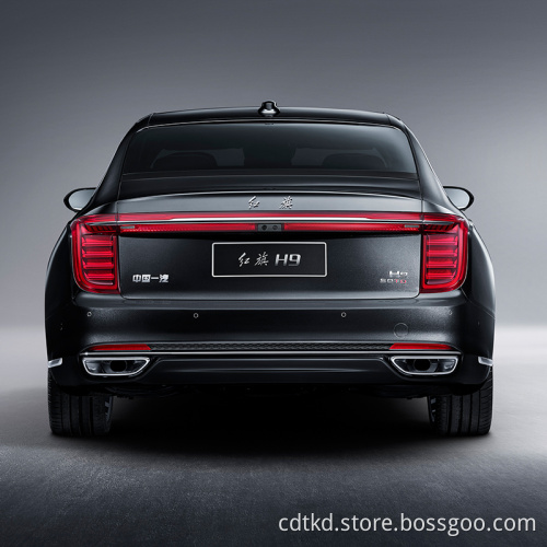 Auto di vendita calda Hongqi H9 China Nuova auto 2.0T 252 CV Limousina 4 porte 5 sedili a 7 marce a doppia frizione a doppia frizione SUV di lusso